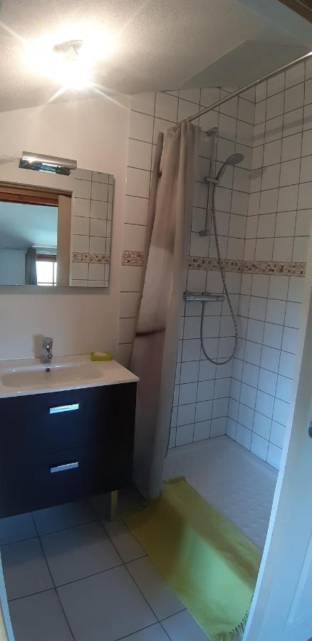 La Ferme Du Bouton D'or Bed and breakfast Vendranges